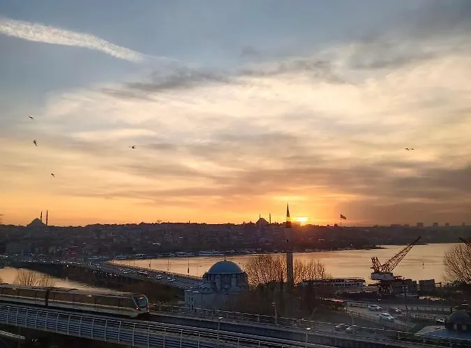 Hotel Karakoey In Karakoey Stambuł